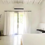Ganado In Mikonos 天堂海滩