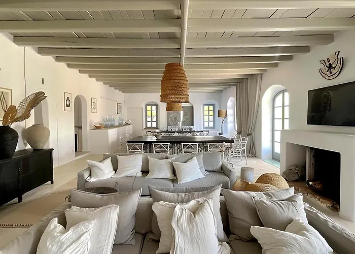 Ganado In Mikonos * Paradise Beach (Mykonos)